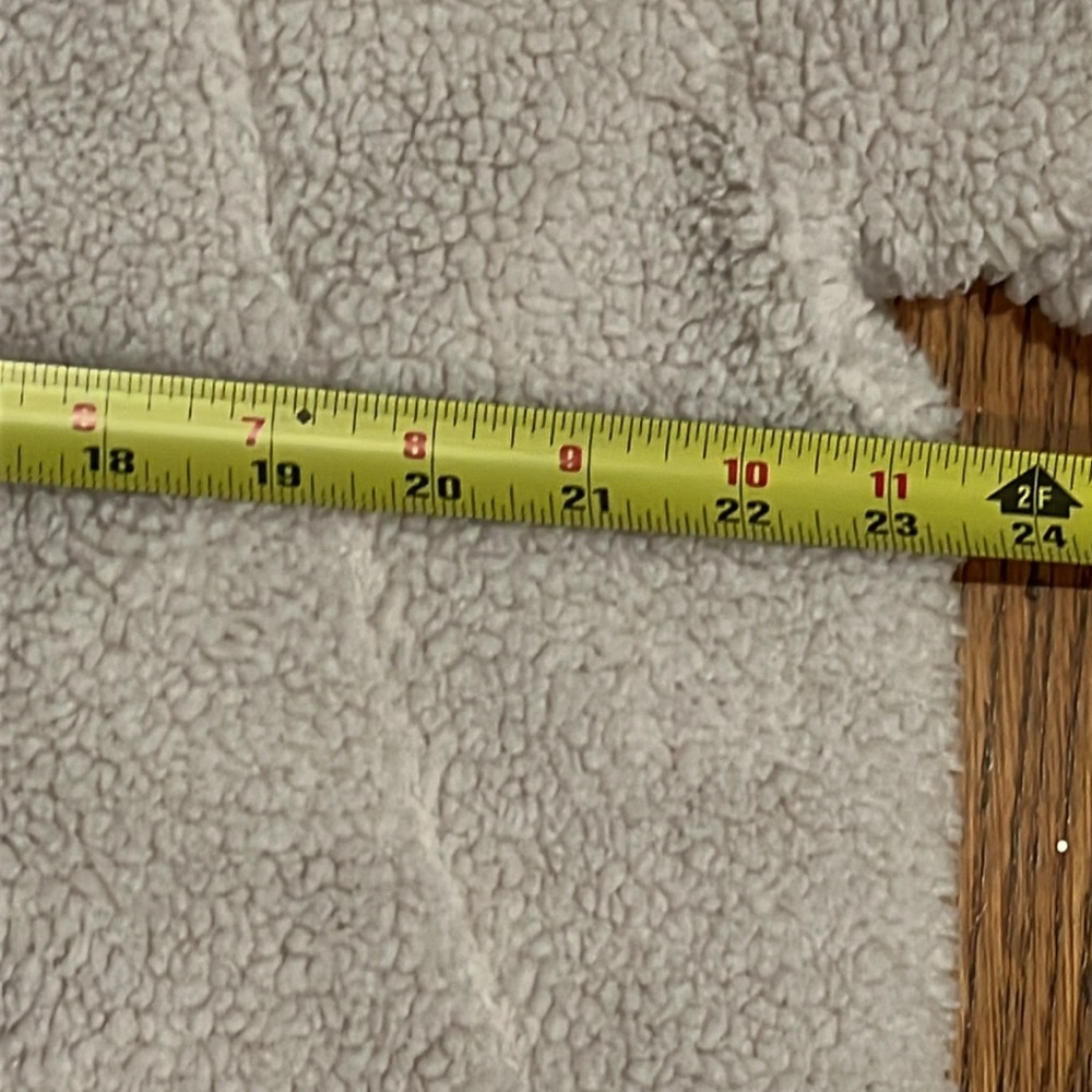 Lululemon Pullover - image 3